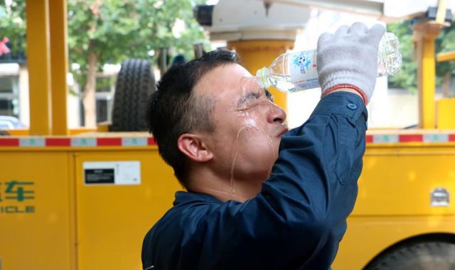 pg电子模拟器各地开启高温模式后中国式“制冷神器”强势进场空调迎来挑战(图1)